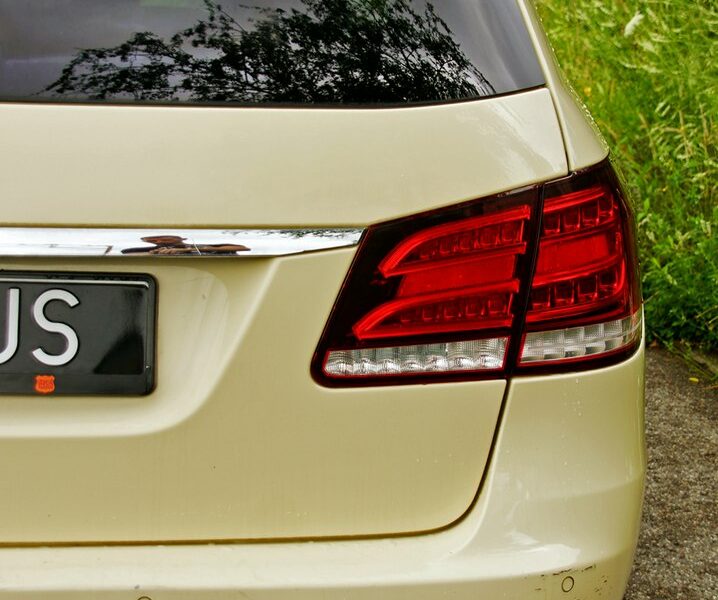 Mercedes E 200 CDI T BlueEfficiency 7-osobowy RATY ZAMIANA W212 (2009-)