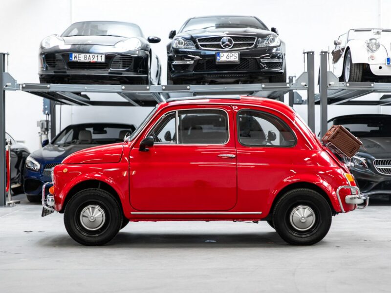Fiat 500L Odrestaurowany. Zarejestrowany na zabytek.