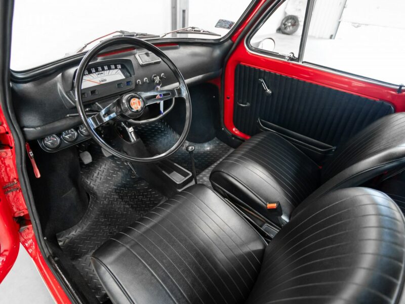 Fiat 500L Odrestaurowany. Zarejestrowany na zabytek.