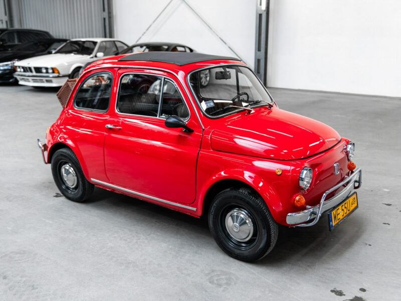 Fiat 500L Odrestaurowany. Zarejestrowany na zabytek.