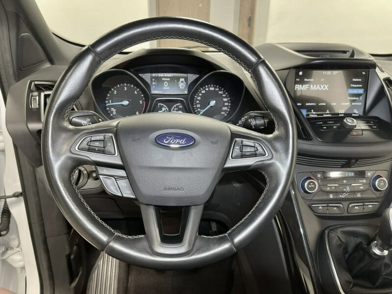 Ford Kuga 1.5 TDCi 120PS ST-LINE+SYNC*Klimatronic*Black Piano*Full LED II (2012-)