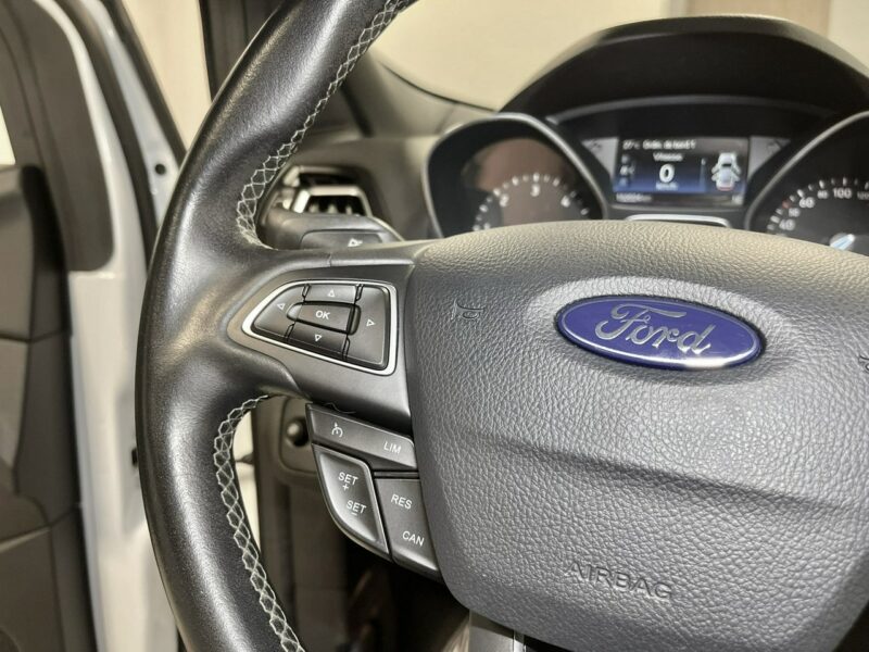 Ford Kuga 1.5 TDCi 120PS ST-LINE+SYNC*Klimatronic*Black Piano*Full LED II (2012-)