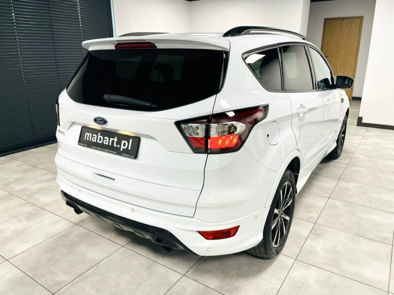 Ford Kuga 1.5 TDCi 120PS ST-LINE+SYNC*Klimatronic*Black Piano*Full LED II (2012-)