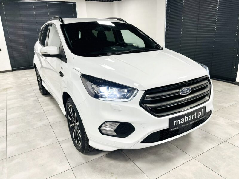 Ford Kuga 1.5 TDCi 120PS ST-LINE+SYNC*Klimatronic*Black Piano*Full LED II (2012-)