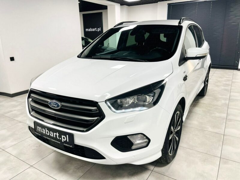 Ford Kuga 1.5 TDCi 120PS ST-LINE+SYNC*Klimatronic*Black Piano*Full LED II (2012-)