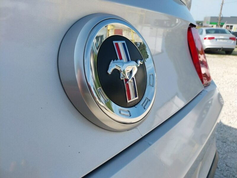 Ford Mustang Mały przebieg# Zadbany V (2005-2014)
