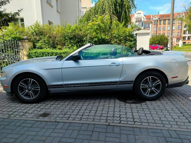 Ford Mustang Mały przebieg# Zadbany V (2005-2014)