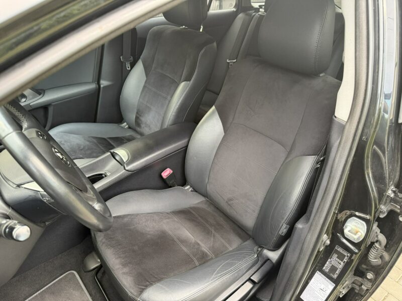 Toyota Avensis 1.8 Benzyna*Serwisowany*Gwarancja*Bogate Wyposażenie*Zadbane* III (2009-)