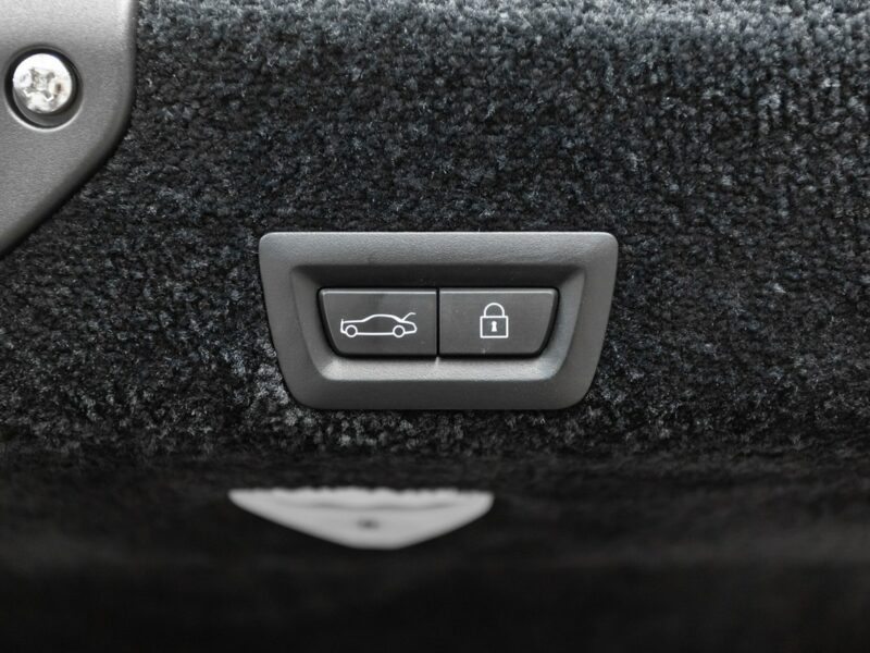 Rolls-Royce Ghost 6.6 V12 570KM. Gwiezdny sufit Starlight. Salon PL. 1 właściciel. FV23%