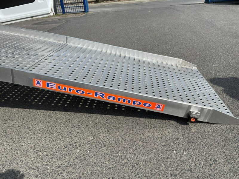 Ford Transit Ford Transit dla niepełnosprawnych Rampa Inwalida PFRON 2020 VII (2013-)