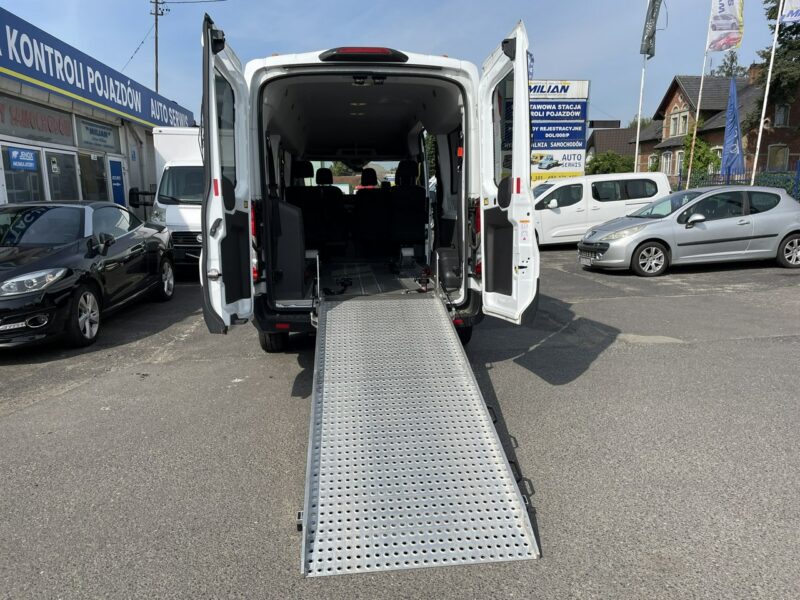 Ford Transit Ford Transit dla niepełnosprawnych Rampa Inwalida PFRON 2020 VII (2013-)