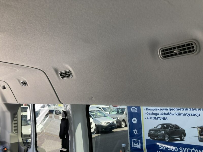 Ford Transit Ford Transit dla niepełnosprawnych Rampa Inwalida PFRON 2020 VII (2013-)