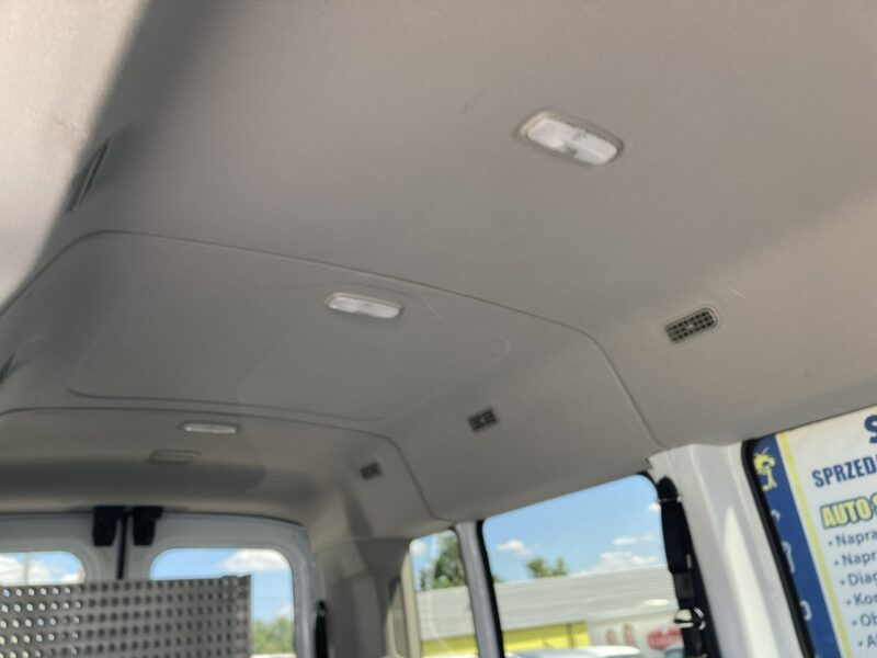 Ford Transit Ford Transit dla niepełnosprawnych Rampa Inwalida PFRON 2020 VII (2013-)