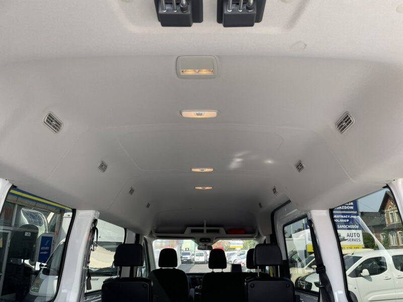 Ford Transit Ford Transit dla niepełnosprawnych Rampa Inwalida PFRON 2020 VII (2013-)