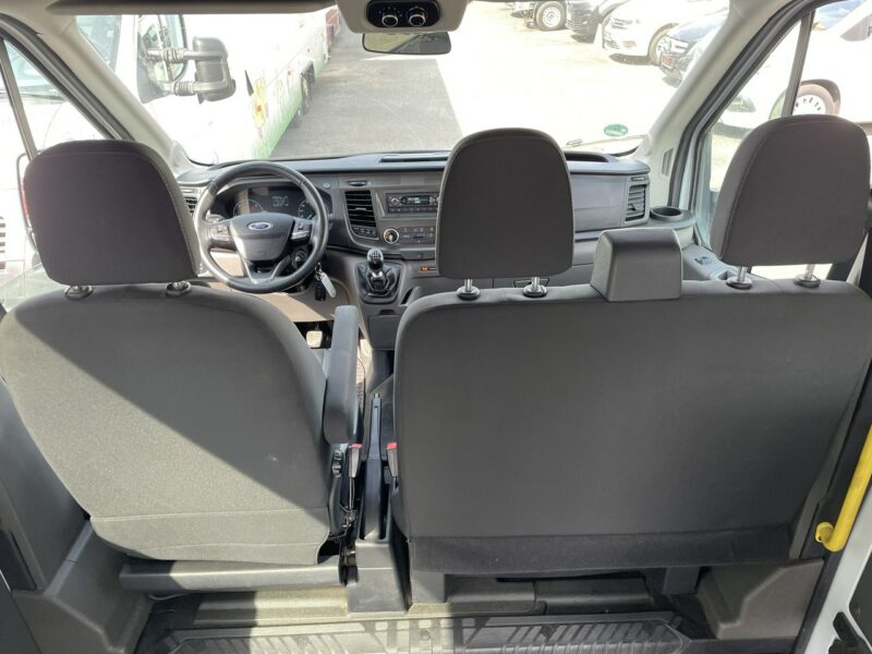 Ford Transit Ford Transit dla niepełnosprawnych Rampa Inwalida PFRON 2020 VII (2013-)