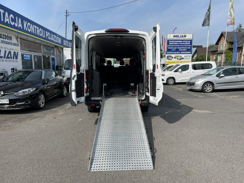 Ford Transit Ford Transit dla niepełnosprawnych Rampa Inwalida PFRON 2020 VII (2013-)