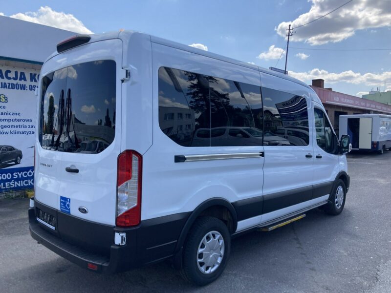 Ford Transit Ford Transit dla niepełnosprawnych Rampa Inwalida PFRON 2020 VII (2013-)