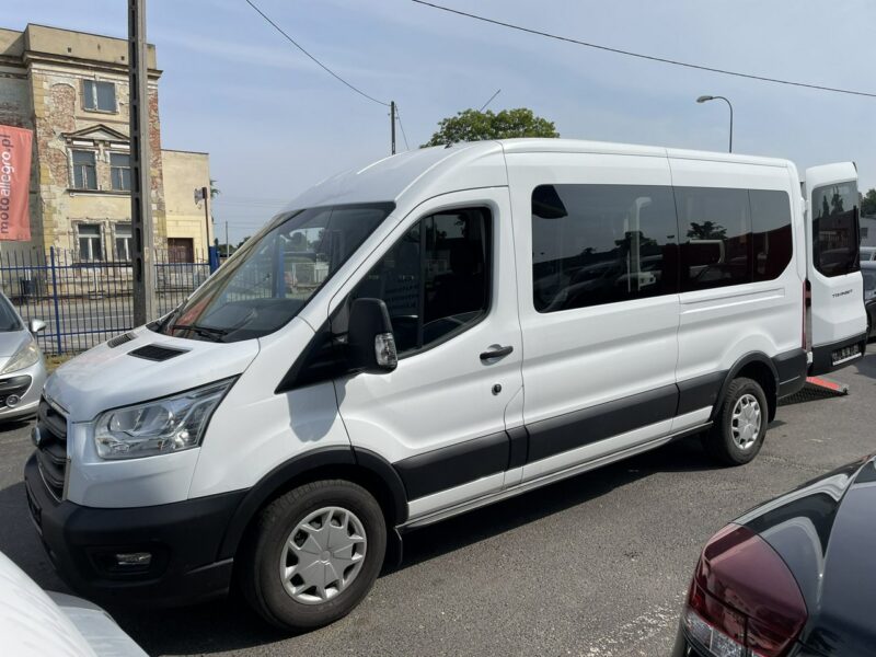 Ford Transit Ford Transit dla niepełnosprawnych Rampa Inwalida PFRON 2020 VII (2013-)
