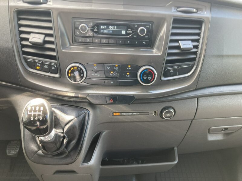 Ford Transit Ford Transit dla niepełnosprawnych Rampa Inwalida PFRON 2020 VII (2013-)