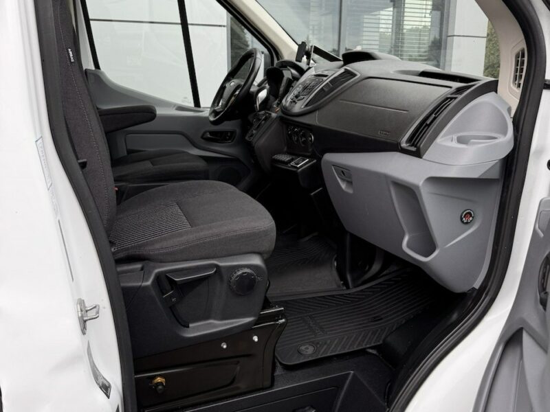 Ford Transit 350 Kombi 2.0TDCI 130PS platforma na wózek VII (2013-)