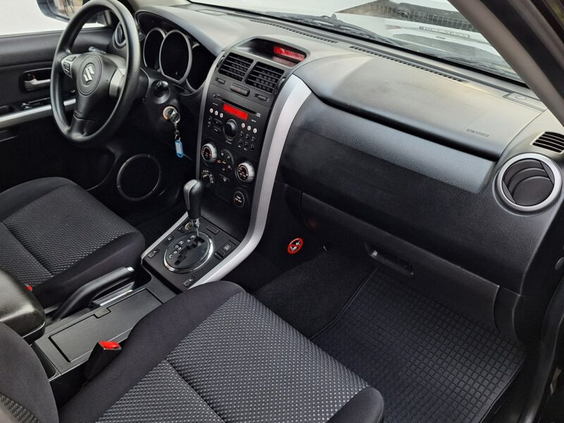 Suzuki Grand Vitara * BDB stan* 4X4* 1.6benz* II (2005-2015)