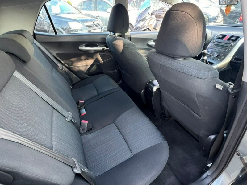 Toyota Auris 1,6 benz 124KM.5drzwi,klima,Zadbany GWARANCJA w CENIE Możliwa zamiana I (2006-2012)