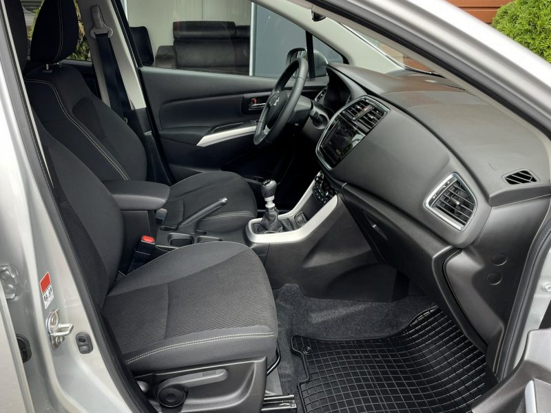 Suzuki SX4 S-Cross LED, Aktywny Tempomat, Radar, Klimatyzacja, Bluetooth, Kamera cofania