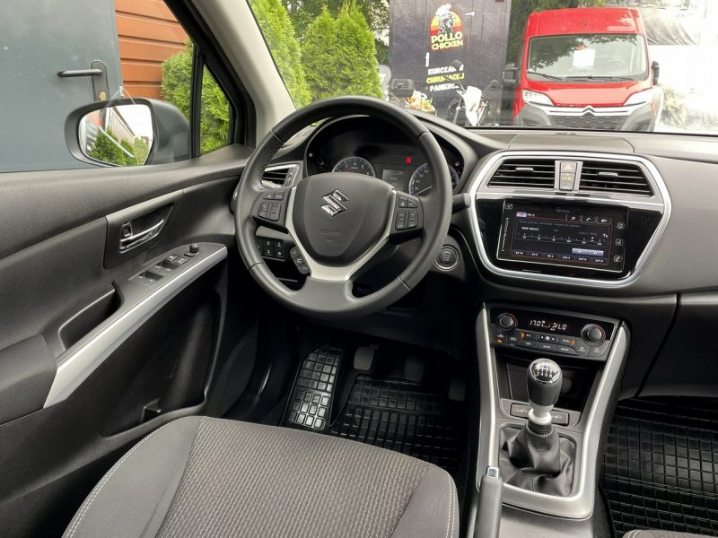 Suzuki SX4 S-Cross LED, Aktywny Tempomat, Radar, Klimatyzacja, Bluetooth, Kamera cofania