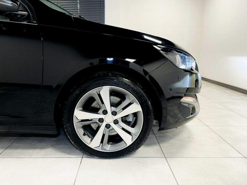 Peugeot 308 SW 2.0 Blue-HDi 150KM*Automat*Full LED*Lift*Navi GPS*Kamera*Alu GT 17 III (2013-)