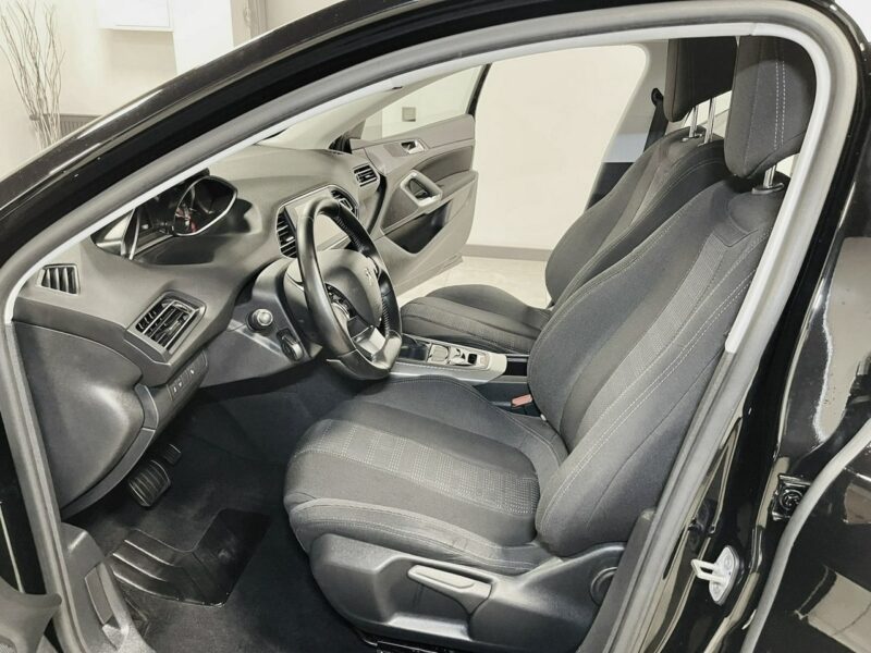 Peugeot 308 SW 2.0 Blue-HDi 150KM*Automat*Full LED*Lift*Navi GPS*Kamera*Alu GT 17 III (2013-)