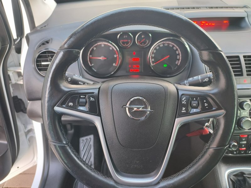 Opel Meriva bogata opcja wyposażenia bezwypadkowa Gwarancja II (2010-)