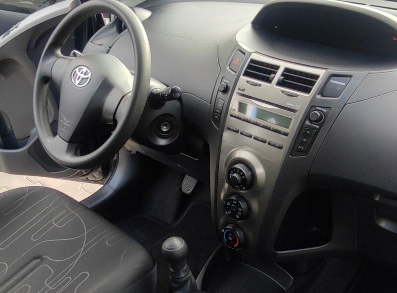 Toyota Yaris Zadbana ! Klima 5d polecam. XI.09r 9xAIR-BAG II (2005-2011)