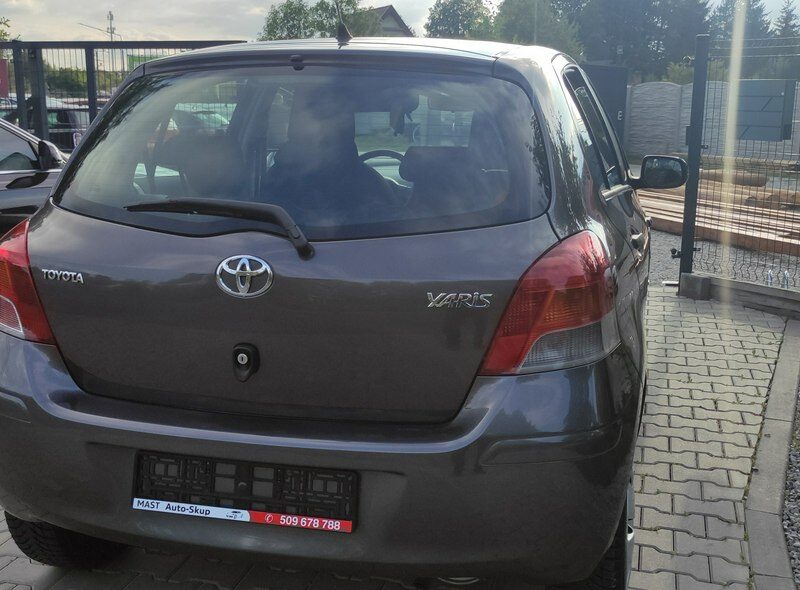 Toyota Yaris Zadbana ! Klima 5d polecam. XI.09r 9xAIR-BAG II (2005-2011)