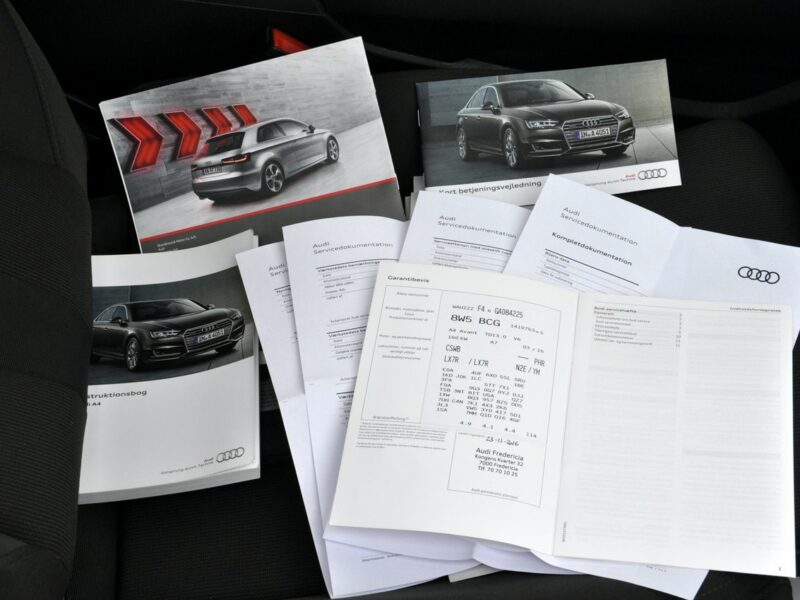Audi A4 3,0TDi 218KM Stronic/MatrixLed/Parktronic/El.Klapa/Serwis/Model2017 B9 (2015-)
