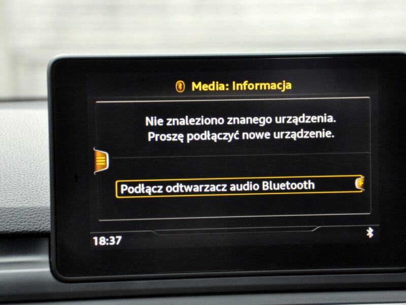 Audi A4 3,0TDi 218KM Stronic/MatrixLed/Parktronic/El.Klapa/Serwis/Model2017 B9 (2015-)