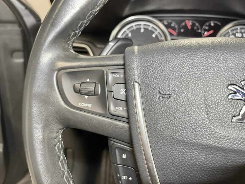 Peugeot 508 RXH RXH2.0 Blue-HDi 180PS*Automat*Navi GPS*Alu*LED*PDC 360*Panorama*HeadUp I (2010-2018)