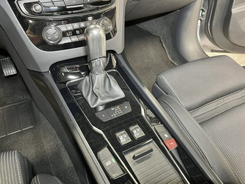 Peugeot 508 RXH RXH2.0 Blue-HDi 180PS*Automat*Navi GPS*Alu*LED*PDC 360*Panorama*HeadUp I (2010-2018)