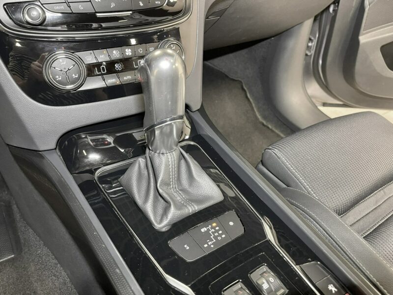 Peugeot 508 RXH RXH2.0 Blue-HDi 180PS*Automat*Navi GPS*Alu*LED*PDC 360*Panorama*HeadUp I (2010-2018)