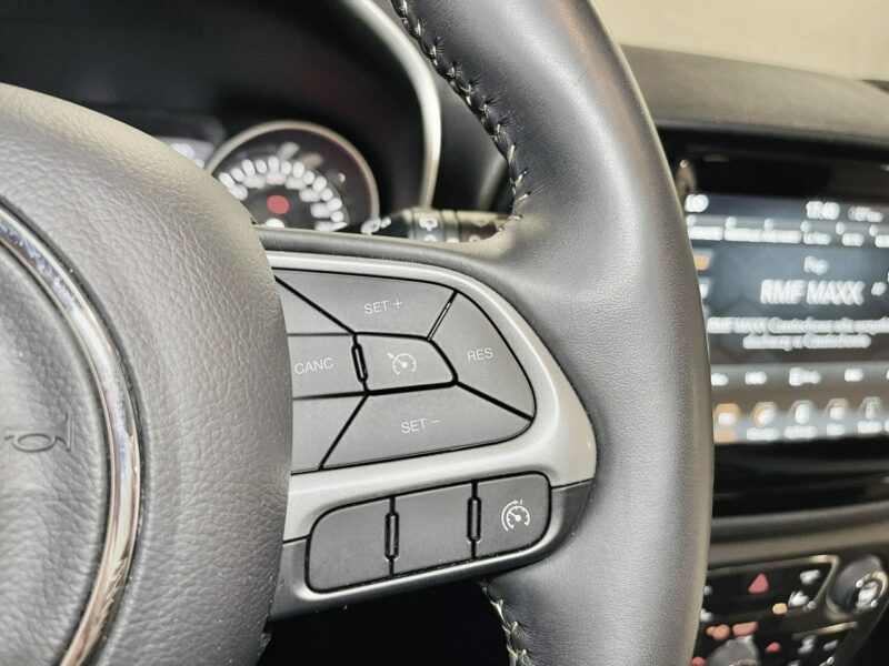 Jeep Compass 1.6 M-Jet 120KM*Black*Lift*Skóry*El.Fotele*Full Led*Navi*KeyLessGoFULL II (2016-)