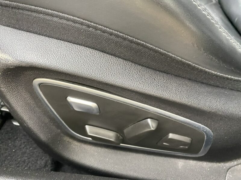 Renault Talisman Initiale Paris/Szklany dach/LEDy/200KM/2 kpl. opon/Kamera/Skóry wentyl I (2015-)