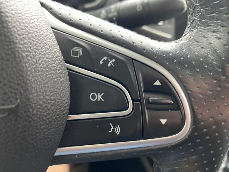 Renault Talisman Initiale Paris/Szklany dach/LEDy/200KM/2 kpl. opon/Kamera/Skóry wentyl I (2015-)