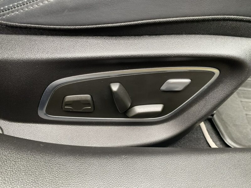 Renault Talisman Initiale Paris/Szklany dach/LEDy/200KM/2 kpl. opon/Kamera/Skóry wentyl I (2015-)