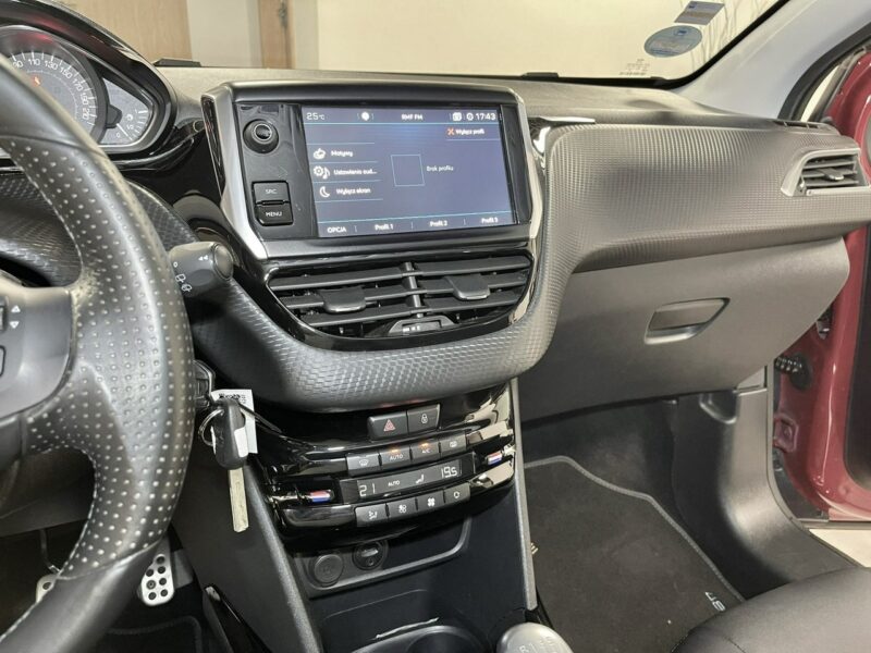 Peugeot 2008 1.2 130KM*CROSSWAY*Face Lift*Klimatronic*Navi GPS*ALU*Led*Z NIEMIEC I (2013-2019)