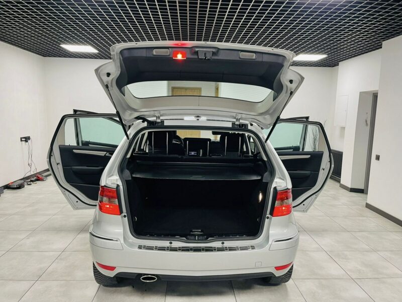 Mercedes B 180 1.7 116KM*100.000km*Automat*AVANTGARDE*LiftNAVI*Grzane fotele*ZNiemiec W245 (2005-2011)