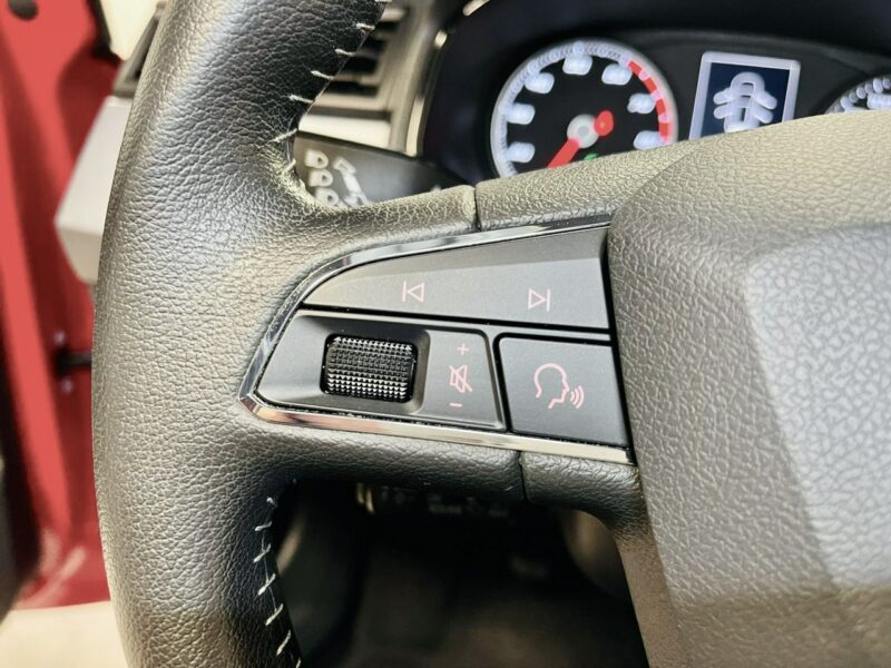 Seat Arona 1.0 TGI*27.000km*XCellence*Klimatronic*Navi GPS*KeyLessGo*FullLed*Temp