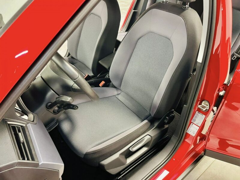 Seat Arona 1.0 TGI*27.000km*XCellence*Klimatronic*Navi GPS*KeyLessGo*FullLed*Temp