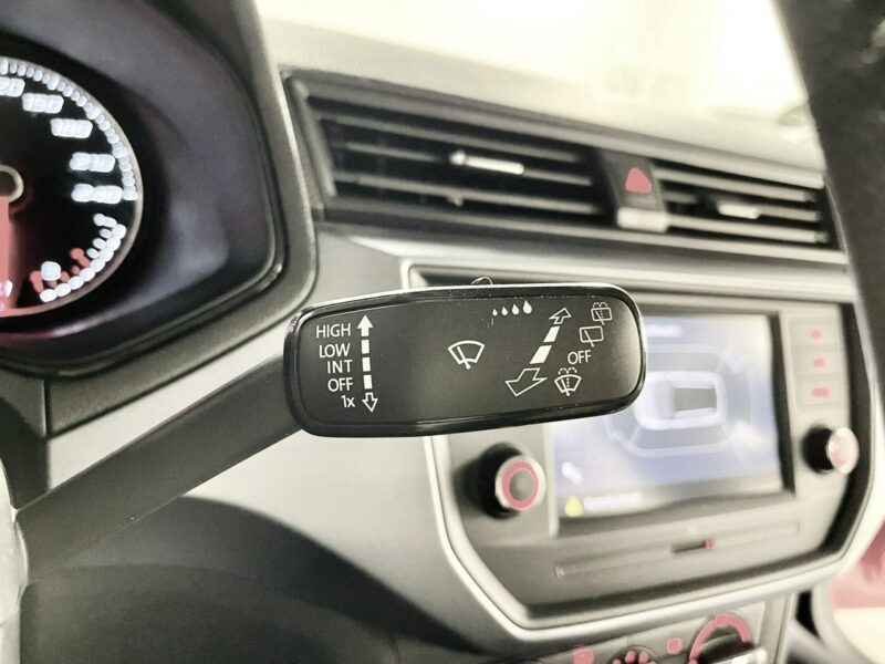 Seat Arona 1.0 TGI*27.000km*XCellence*Klimatronic*Navi GPS*KeyLessGo*FullLed*Temp