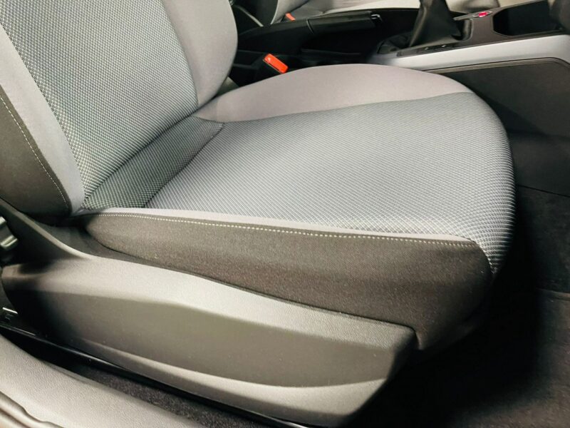 Seat Arona 1.0 TGI*27.000km*XCellence*Klimatronic*Navi GPS*KeyLessGo*FullLed*Temp