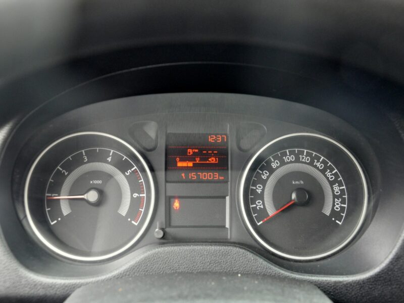 Peugeot 301 1,2VTi 72KM Active/SalonPL/Klimatyzacja/Zadbany/Serwisowany
