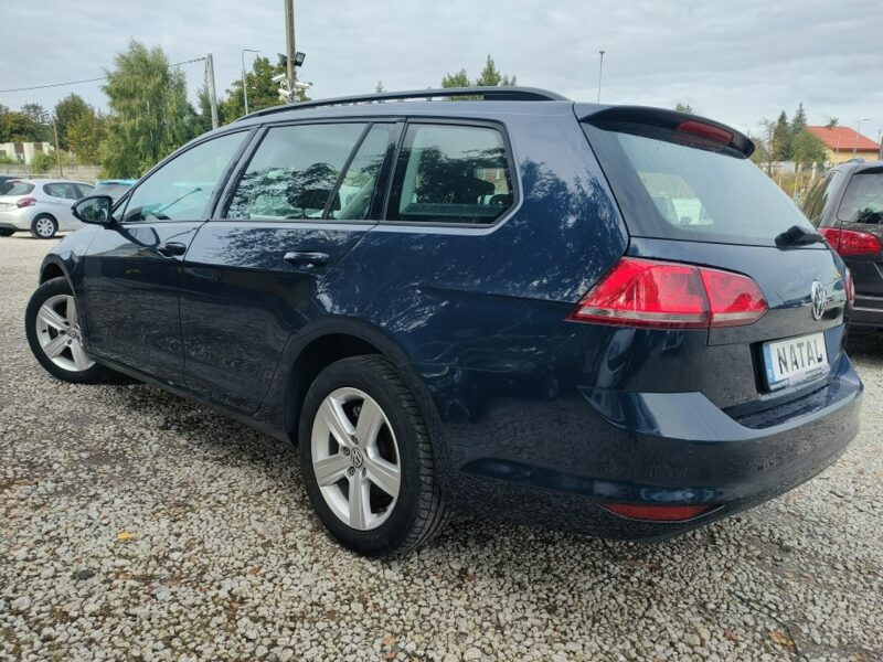 Volkswagen Golf Navi* Parktronik VII (2012-)